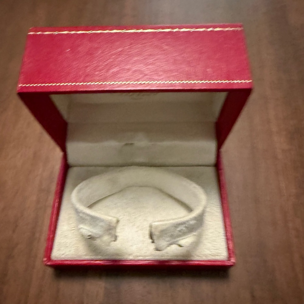 Cartier “Must de Cartier” Watch / Bracelet Box